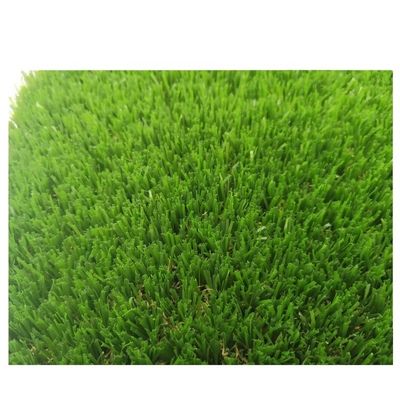 Apoyo de SPU 2021 alfombra de rollo de césped hierba artificial densidad de césped artificial 16800/m2