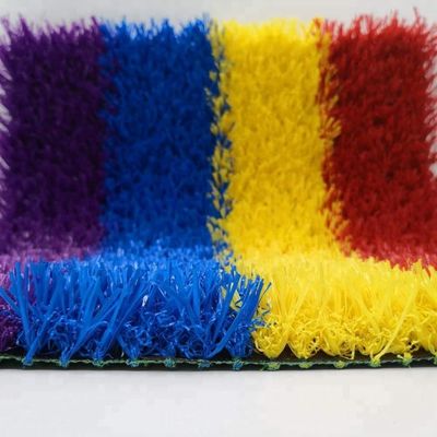 Rojo Amarillo Azul Púrpura Niños Artificiales Césped Césped Arcoiris Pista Densidad 22050 puntos/m2
