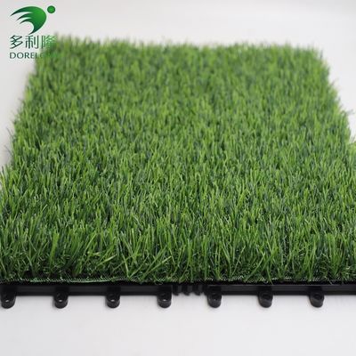25-60 mm Alturas de pilas Tiles de hierba artificial con doble respaldo de PU