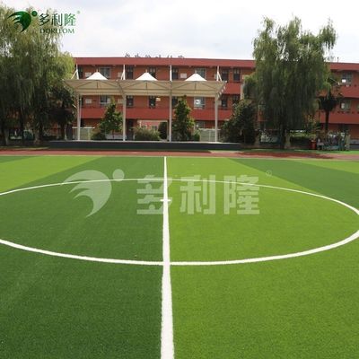 Césped artificial sin relleno Césped verde y duradero para juegos de fútbol