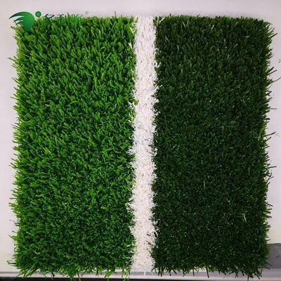 Césped artificial sin relleno Césped verde y duradero para juegos de fútbol