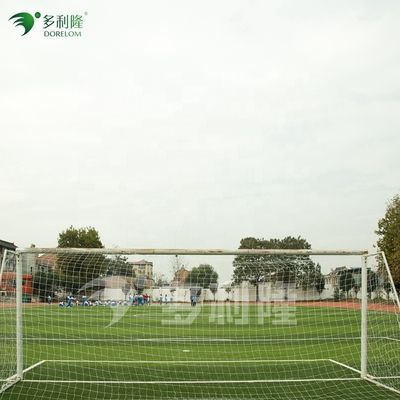 Césped artificial sin relleno Césped verde y duradero para juegos de fútbol