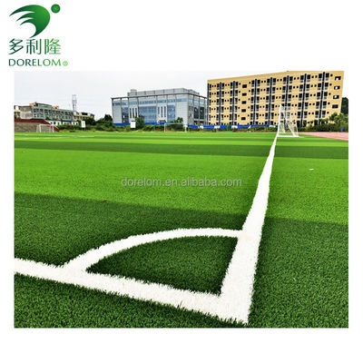 Mejorar su suelo deportivo con césped de campo de fútbol césped artificial 4 * 25m por rollo