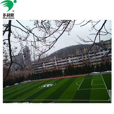 Certificación ISO14001 Césped artificial de 40 mm/50 mm/60 mm para el campo de fútbol Mejor opción