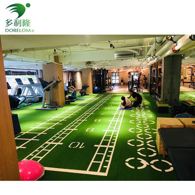Hierba artificial de monofilamento de PE verde para gimnasio pisos de acondicionamiento físico en jardín de infantes de deporte