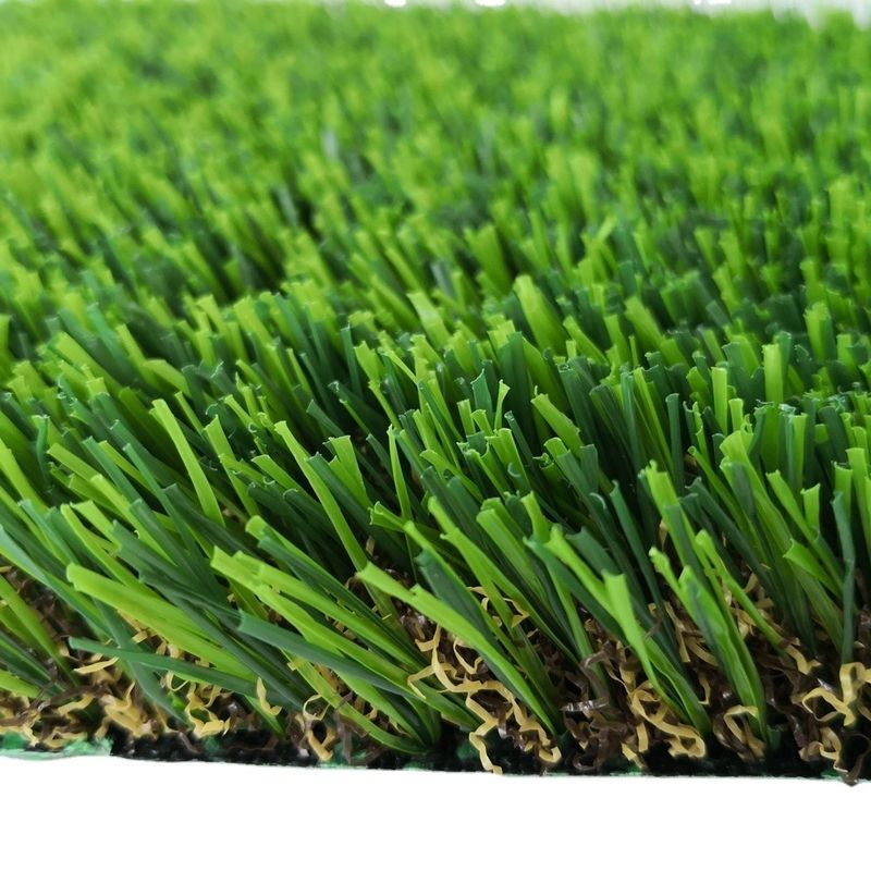 16800 puntadas/m2 Densidad Verde en forma de U Hierba sintética con alto Dtex y color verde